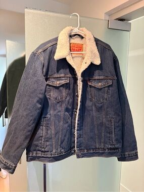 Levi's Dark Blue Denim Sherpa Jacket with Cream Lining